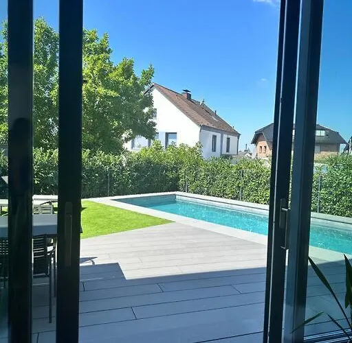 Modernes Offenes Haus Semesterbostad